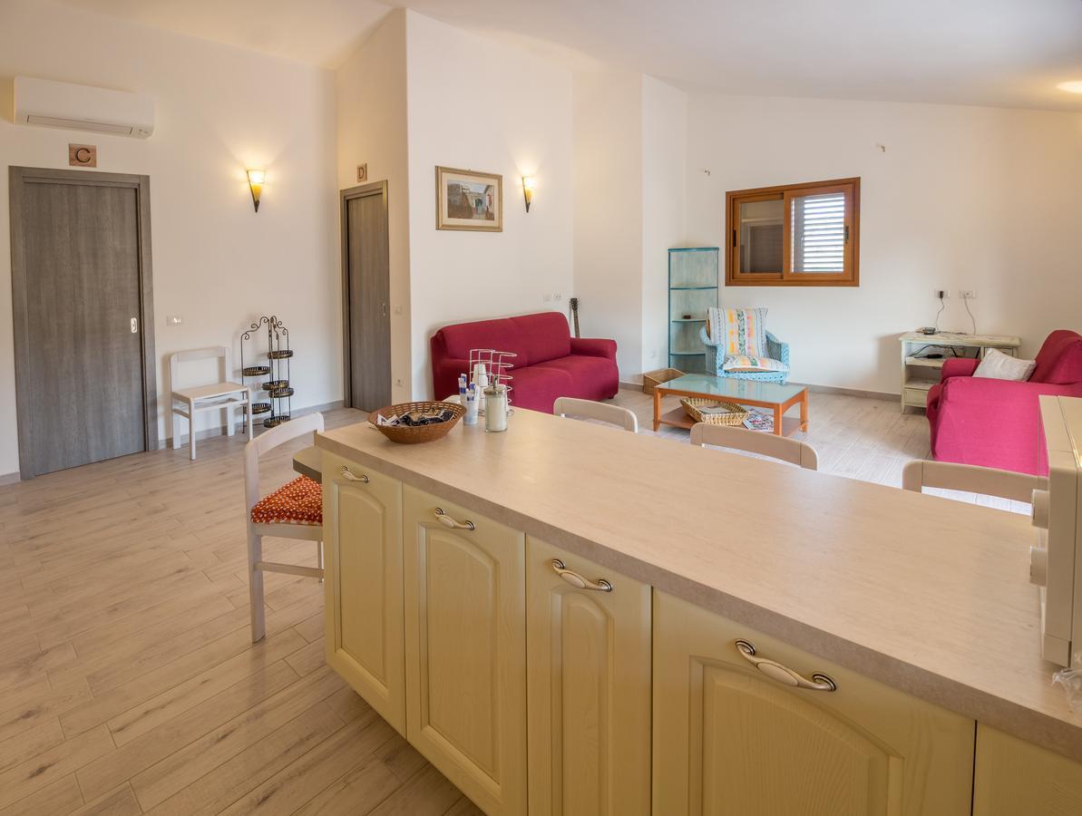 Molti Mari B&B Resort Olbia Zewnętrze zdjęcie