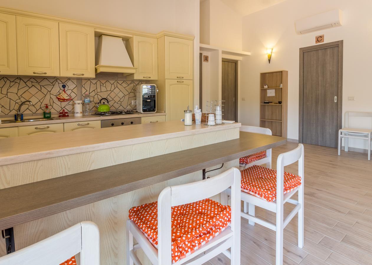 Molti Mari B&B Resort Olbia Zewnętrze zdjęcie